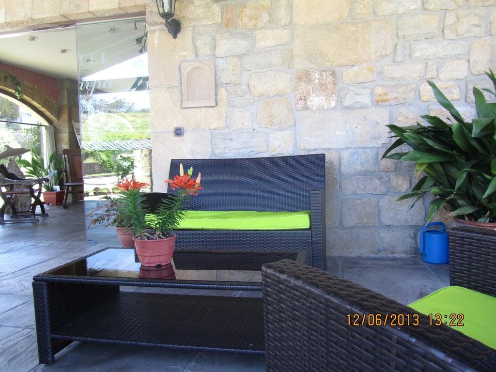 Hotel Marfrei Hinojedo Dış mekan fotoğraf